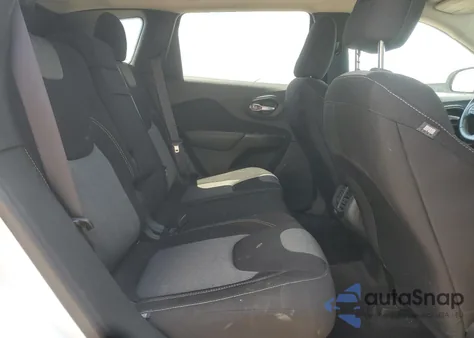 2016 Jeep Cherokee Sport z USA, uszkodzony, nr VIN 1C4PJLABXGW372692